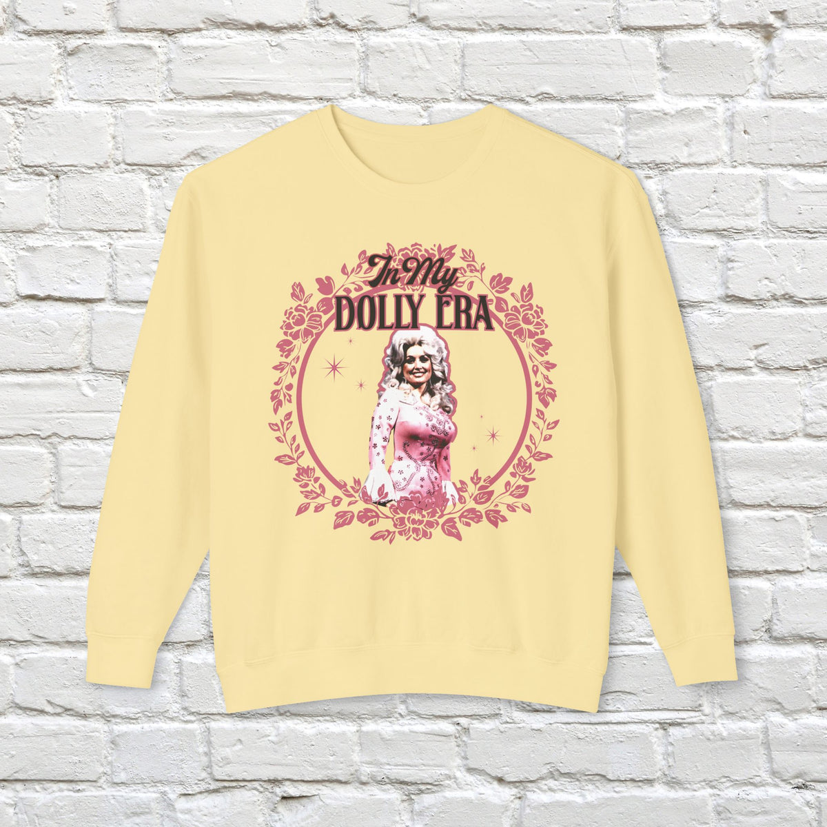 In My Dolly Era Tee Cozy Sweatshirt