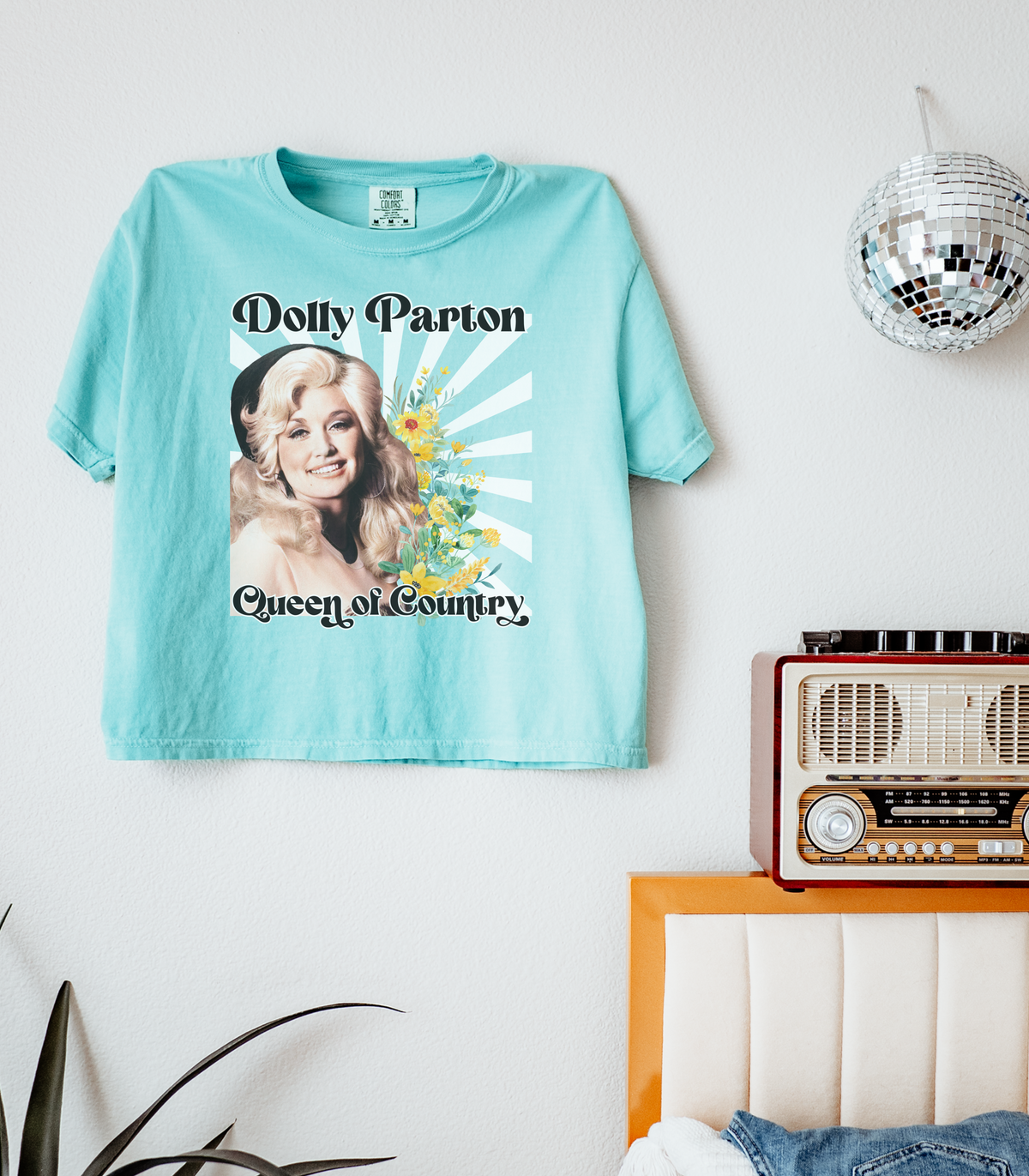 Dolly Parton Queen of Country Tee