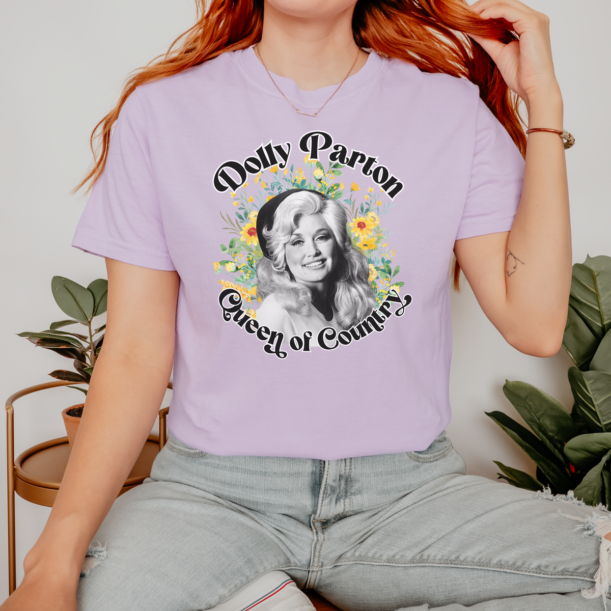 Dolly Parton "Queen of Country" Tee