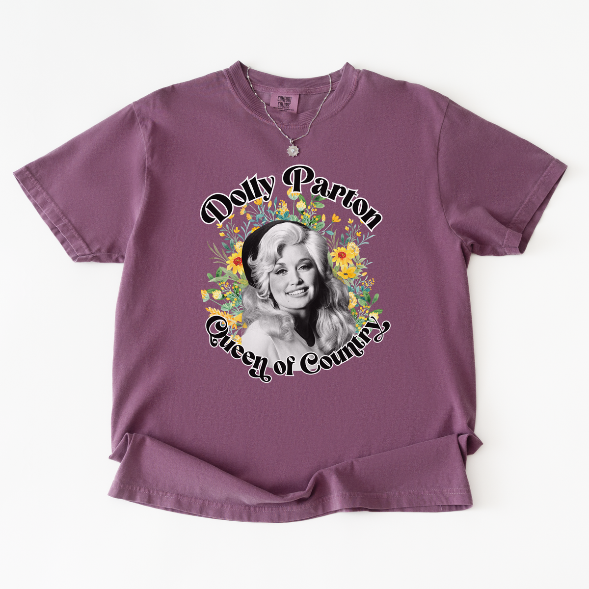 Dolly Parton "Queen of Country" Tee
